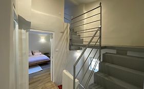 Ici & Maintenant